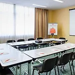 Ibis Hauptbahnhof Aψβούργη