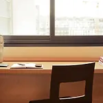 Hotel Ibis Hauptbahnhof 2*