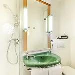 Hotel Ibis Hauptbahnhof 2*