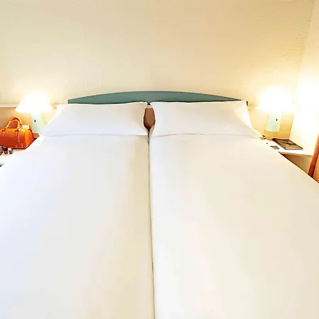 Ibis Hauptbahnhof Hotel Augsburgo