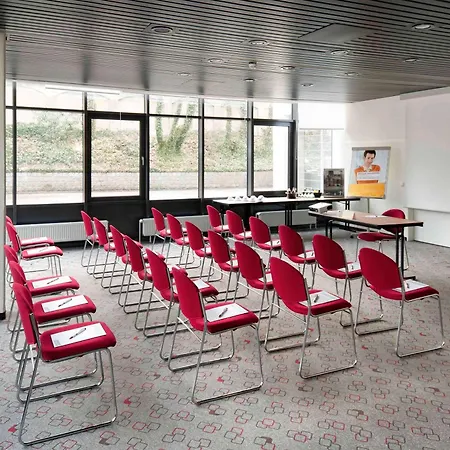Ibis Hauptbahnhof فندق اوغسبورغ