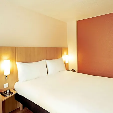Отель Ibis Hauptbahnhof Аугсбург