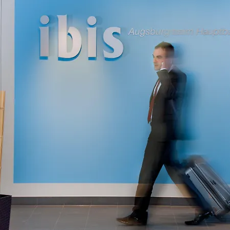 Ibis Hauptbahnhof Hotell