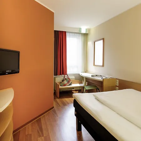 Ibis Hauptbahnhof Hotel Augsburg