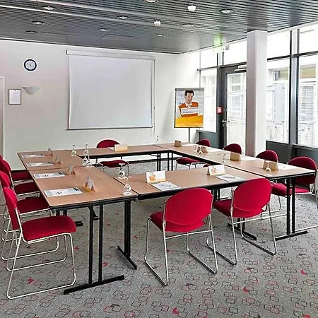 מלון Ibis Hauptbahnhof 2*
