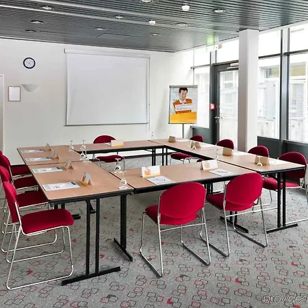 Ibis Hauptbahnhof Отель