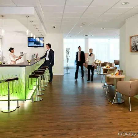 Отель Ibis Hauptbahnhof Аугсбург